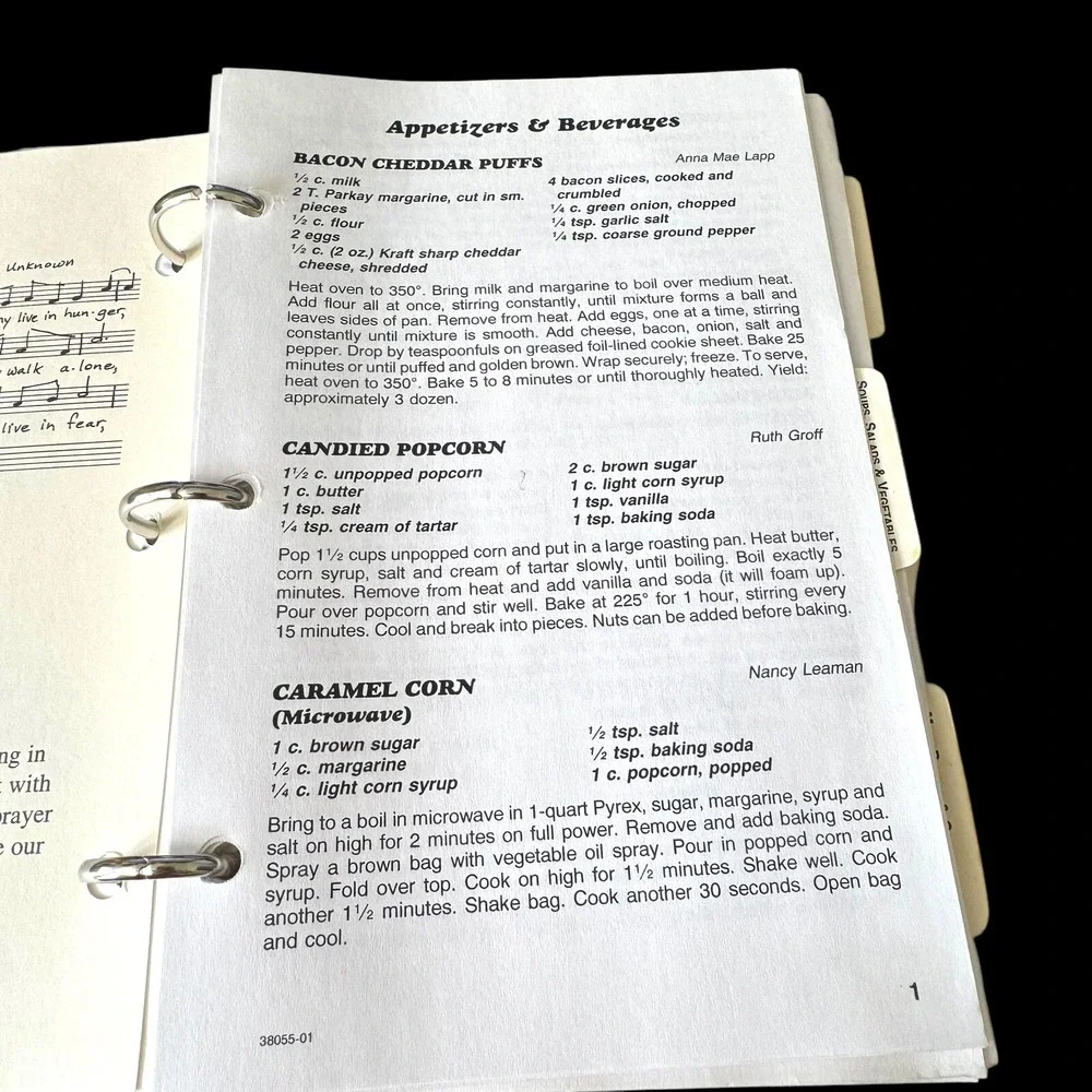 Mennonite Recipes Cookbook – Stumptown 2001 Community‎ Church Vintage